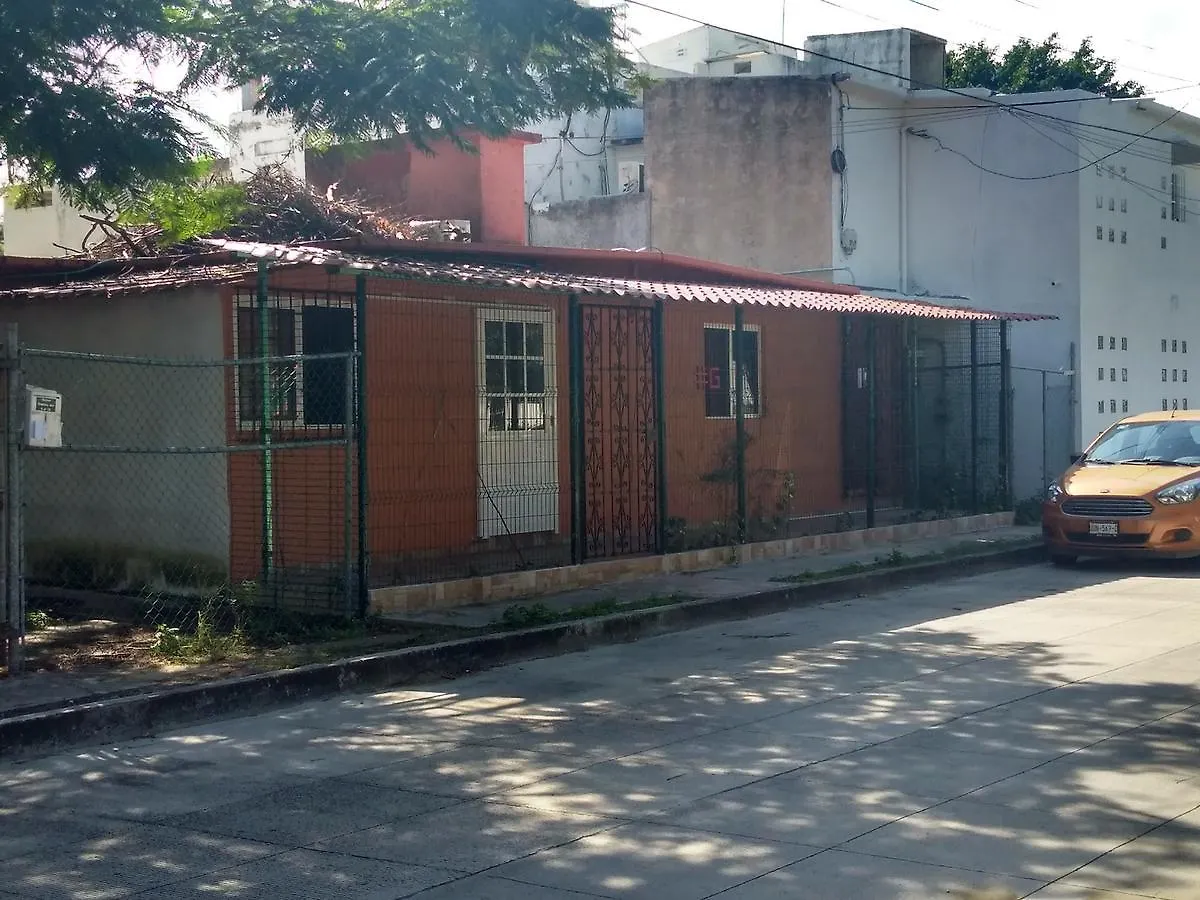 Σπίτι διακοπών Stone Wall Cancun Ξενοδοχείο
